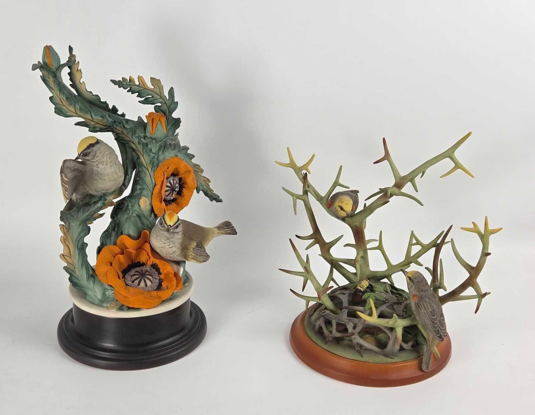 PAIR OF EDWARD MARSHALL BOEHM BISQUE PORCELAIN BIRD GROUPS: VERDINS AND CROWNED KINGLET (1 of 20)