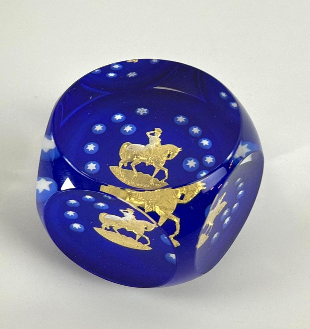 SAINT LOUIS CRYSTAL "GEORGE WASHINGTON" GOLD FOIL OVERLAY PAPERWEIGHT FOR BICENTENIAL (1 of 10)