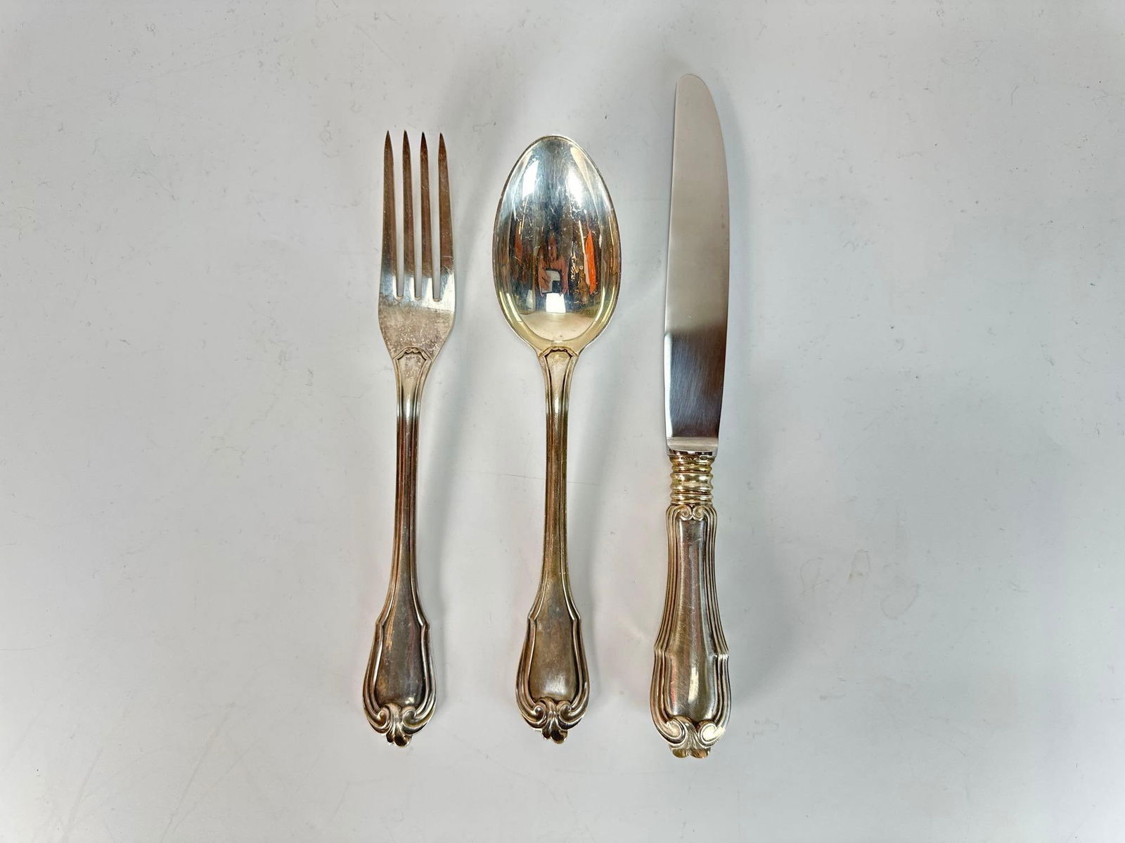 36 PIECES BUCCELLATI STERLING SILVER FLATWARE "BORGIA" PATTERN, SERVICE FOR 12 (1 of 13)