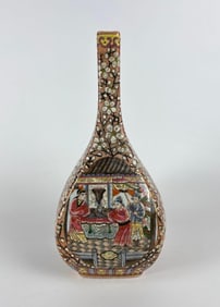 JIAQING PERIOD PORCELAIN CHINESE VASE