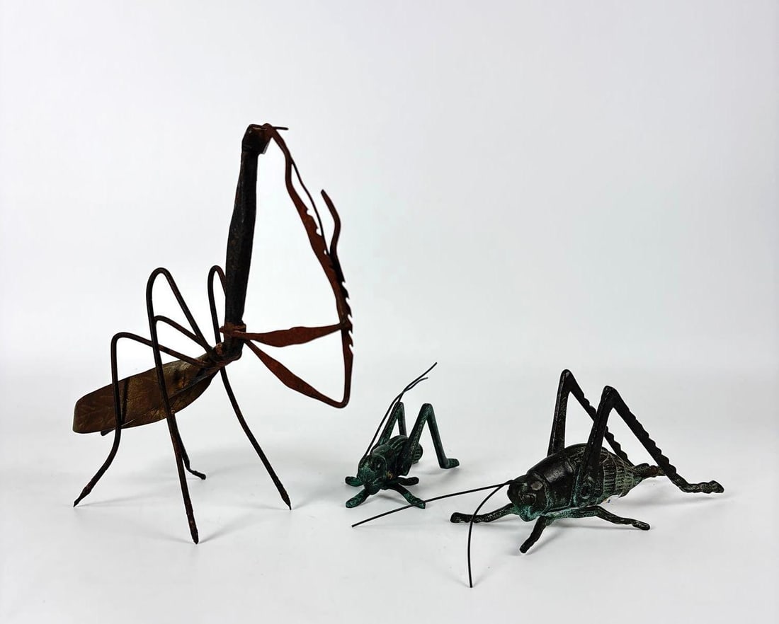 SET OF THREE MODERNIST METAL INSECT SCULPTURES: PRAYING MANTIS AND TWO GRASSHOPPERS /C RICKETS. (1 of 7)