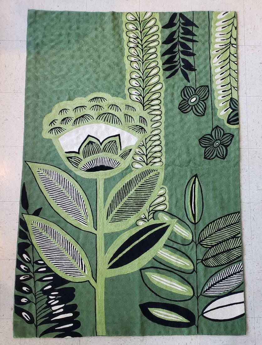 VIBRANT BOTANICAL MOTIF CREWEL WORK WOOL AND COTTON RUG (1 of 11)