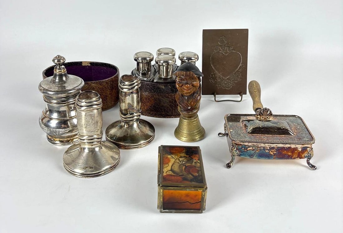 DISCOVERY LOT ANTIQUE DECORATIVE AND FUNCTIONAL OBJECTS | STERLING | SILVER PLATE | SEALS | BOXES (1 of 9)