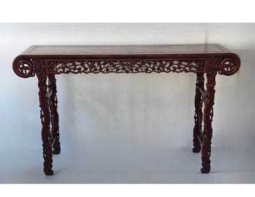 CHINESE ORNATELY HAND CARVED ROSEWOOD ALTAR TABLE: SCROLLED END CONSOLE