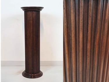 NEOCLASSICAL STYLE FLUTED WOOD DISPLAY PEDESTAL