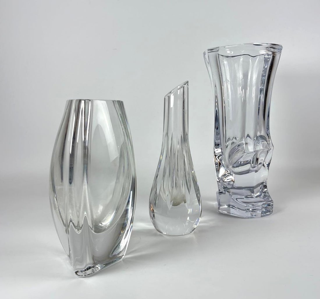 THREE VASE LOT OF TWO BACCARAT CRYSTAL VASES & ONE OTHER SIGNED VASE (1 of 8)