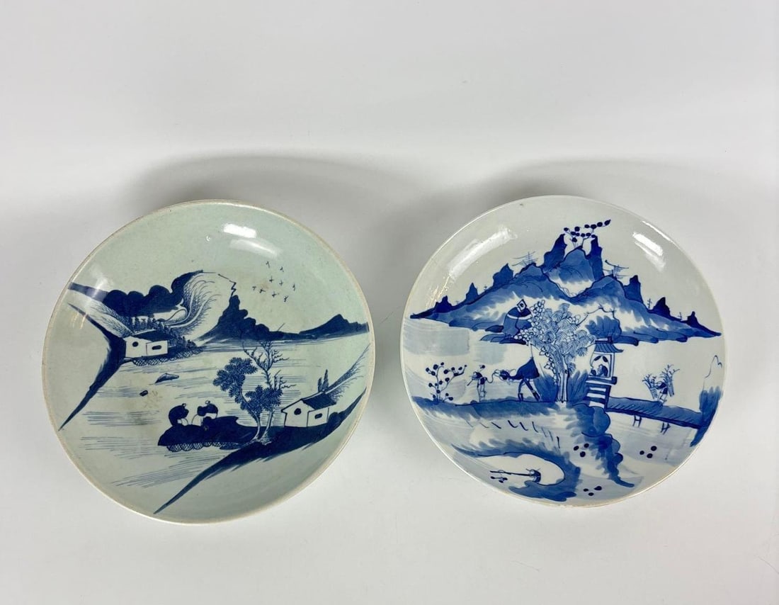 PAIR OF VINTAGE JAPANESE BLUE AND WHITE PORCELAIN LANDSCAPE PLATES (1 of 5)