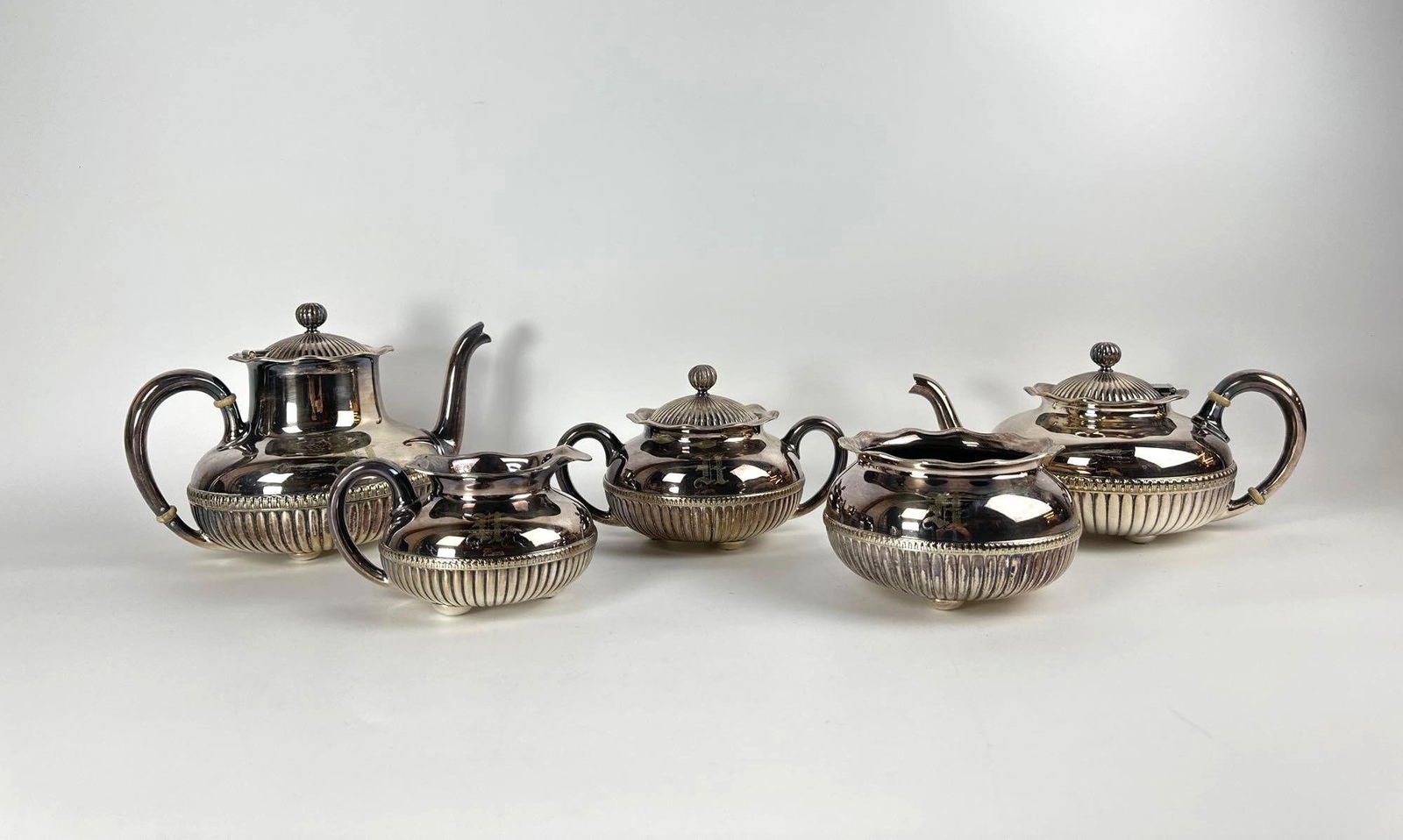 GORHAM CO. SILVER PLATED TEA SET (1 of 16)
