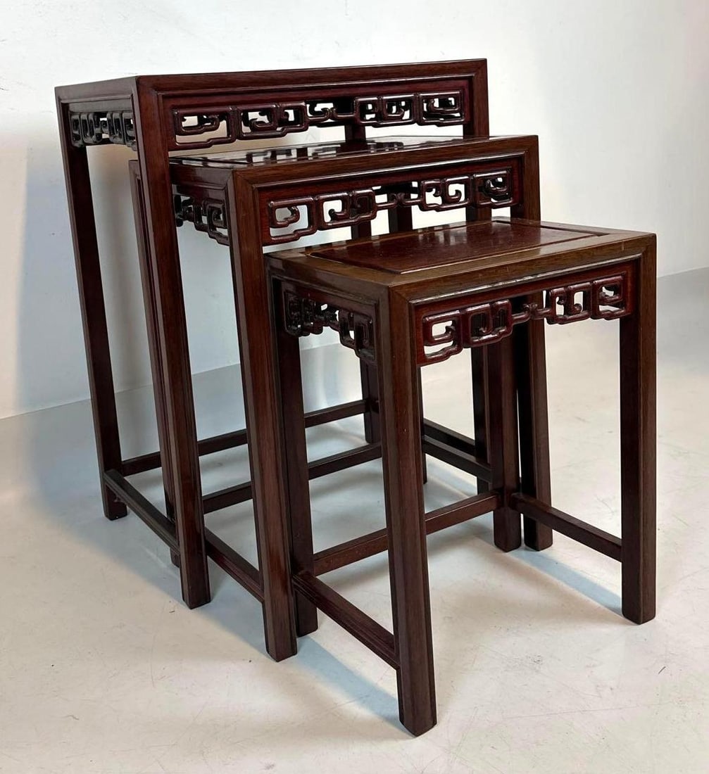 SET OF THREE CHINESE ROSEWOOD NESTING TABLES (1 of 7)