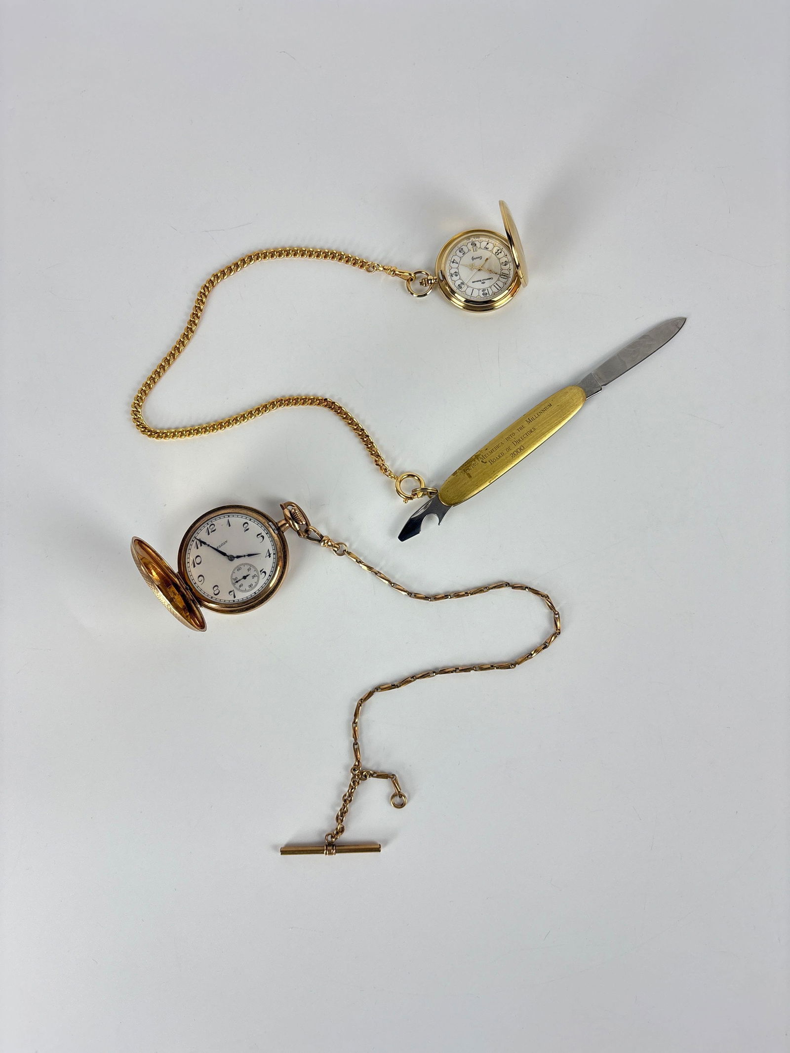 LOT OF 3 ANTIQUE GOLD FILLED POCKET WATCHES, CHAINS, AND FOBS (219G) (1 of 9)