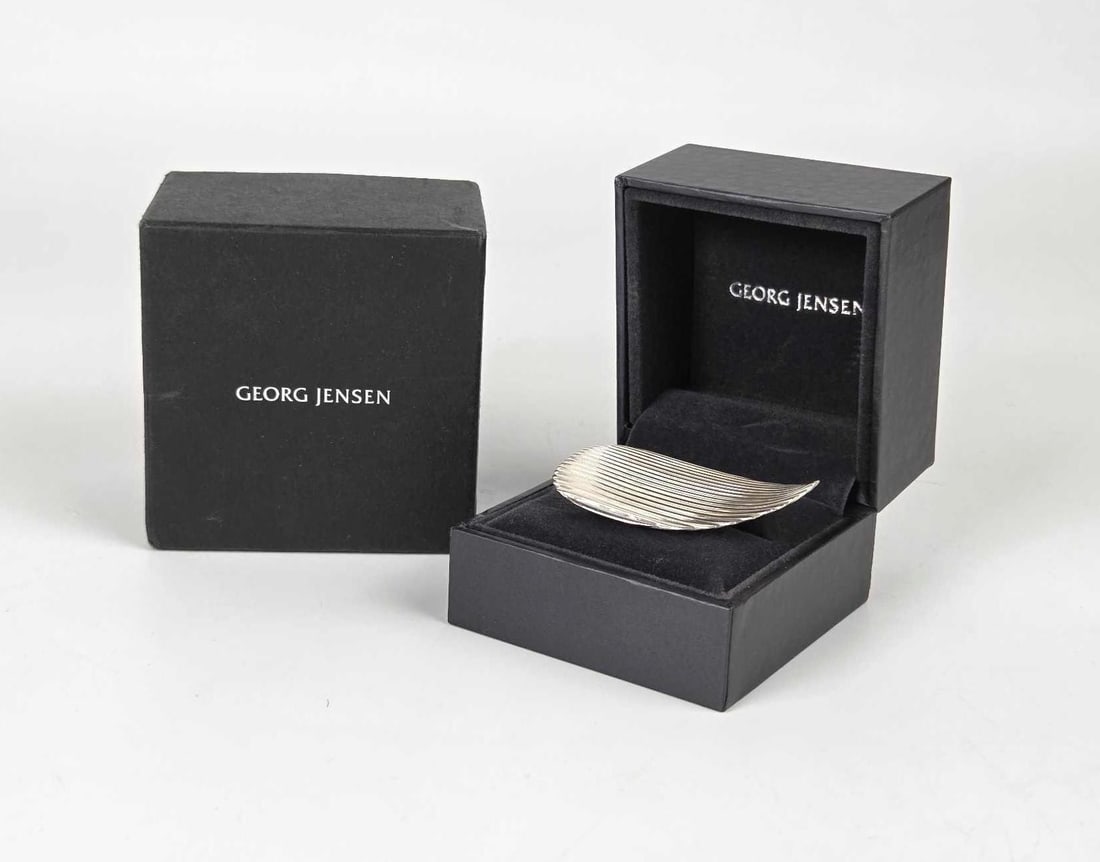 GEORGE JENSEN ZAHA HADID LAMELLAE STERLING SILVER RING (1 of 11)