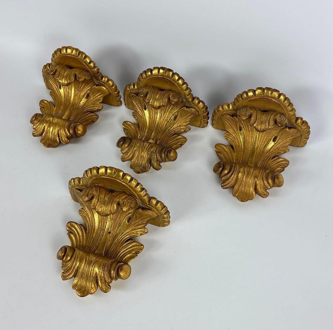 FOUR VINTAGE  ITALIANATE  GILT WALL BRACKETS (1 of 7)