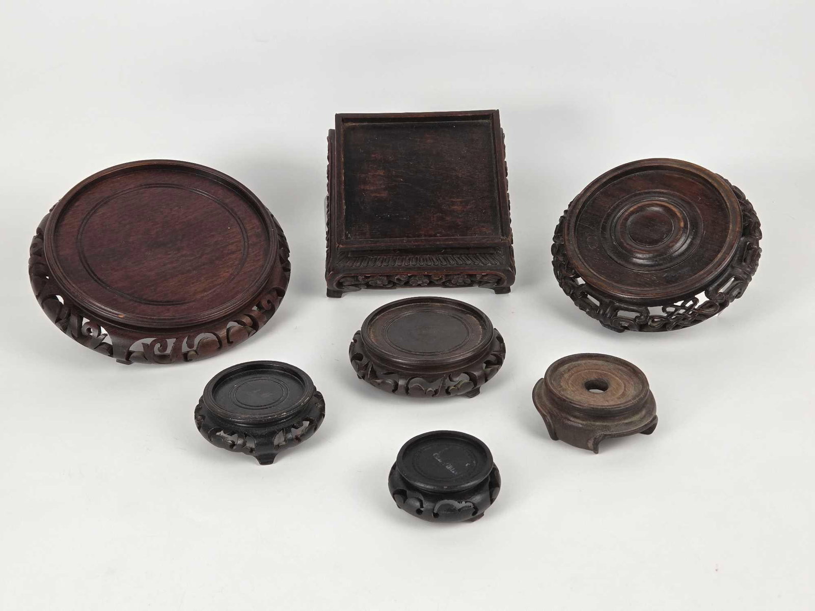 COLLECTION OF VINTAGE CARVED ASIAN WOOD DISPLAY STANDS (1 of 9)