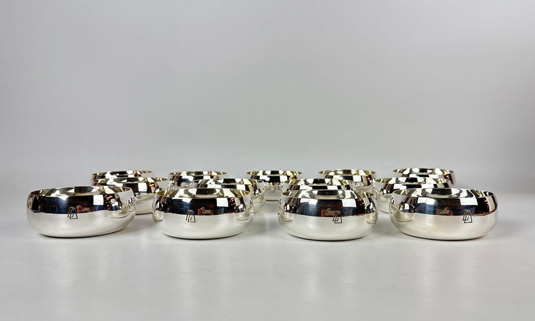 SET OF 13 VINTAGE CHRISTOFLE SILVER-PLATED NUT BOWL DISHES (1 of 7)