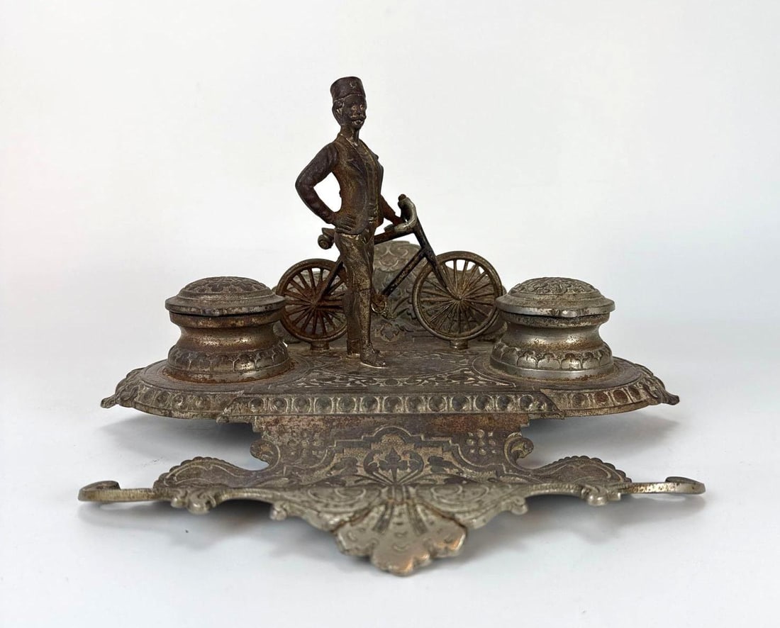 CAST IRON BICYCLE MESSENGER INKWELL (1 of 17)