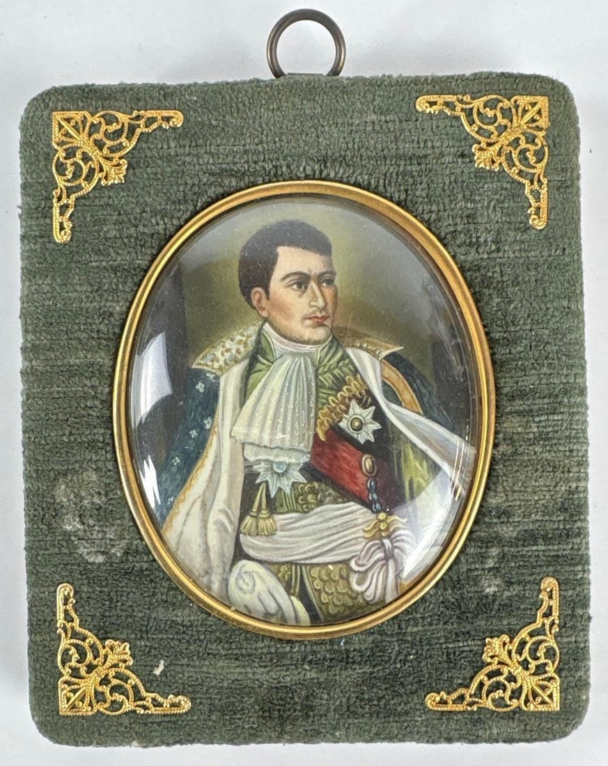 NAPOLEON BONAPARTE MINIATURE PORTRAIT (1 of 4)