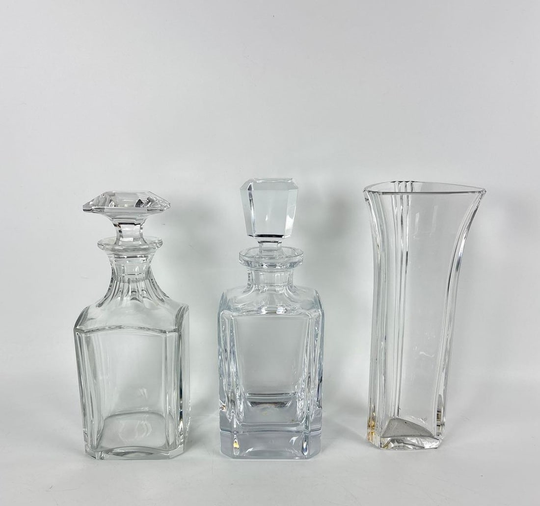 THREE CRYSTAL ITEMS BACCARAT VASE AND DECANTER AND SEVRES DECANTER - 2