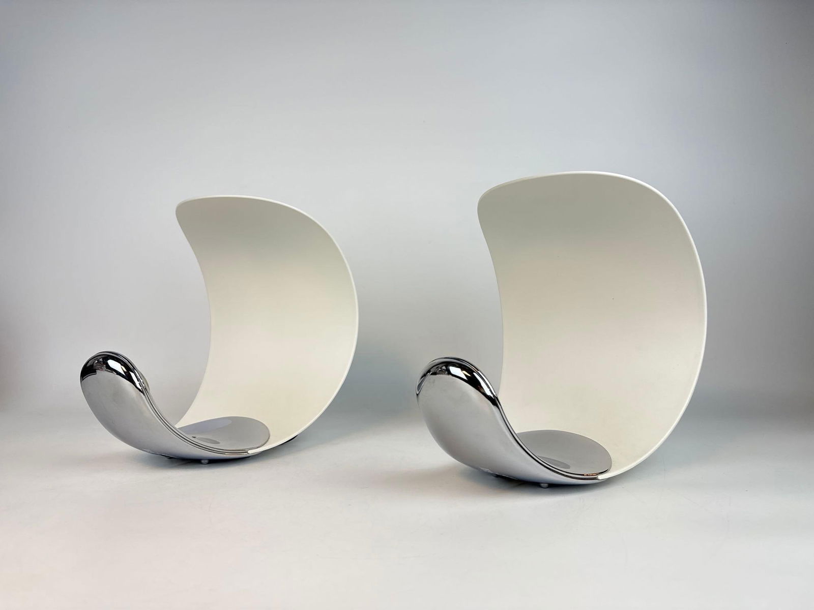 PAIR OF LUCEPLAN CURL LED TABLE LAMPS BY SEBASTIAN BERGNE (1 of 20)