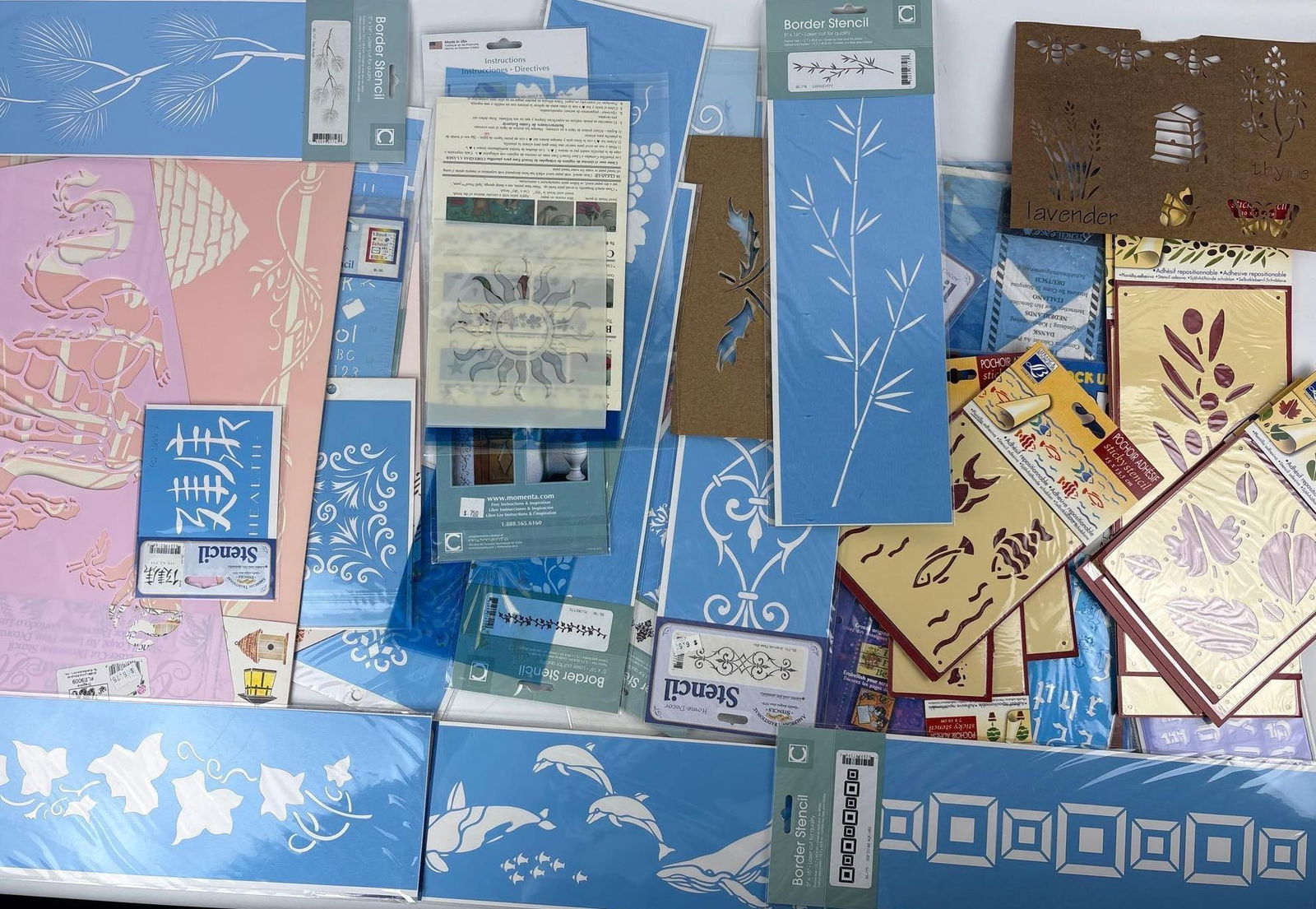 VALUE LOT: ASSORTED STENCILS (1 of 4)