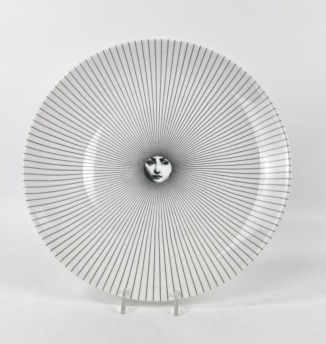 FORNASETTI TEMA E VARIAZIONI SUNBURST FACE PORCELAIN PLATE(1 OF 3) (1 of 8)