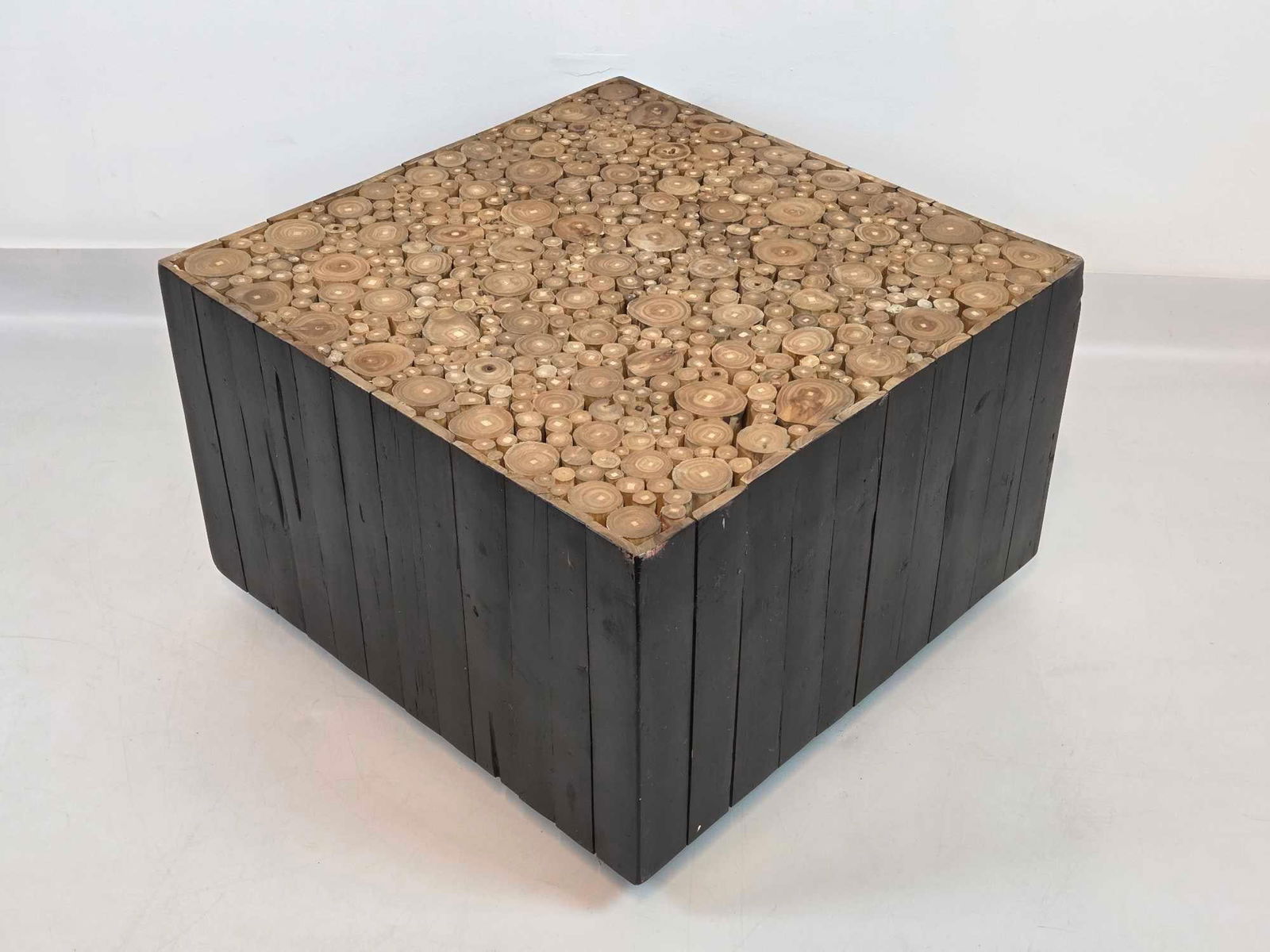 MODERNIST CUBE-STYLE COFFEE GLASS TOPPED TABLE WITH NATURAL WOOD END-GRAIN TOP (1 of 10)