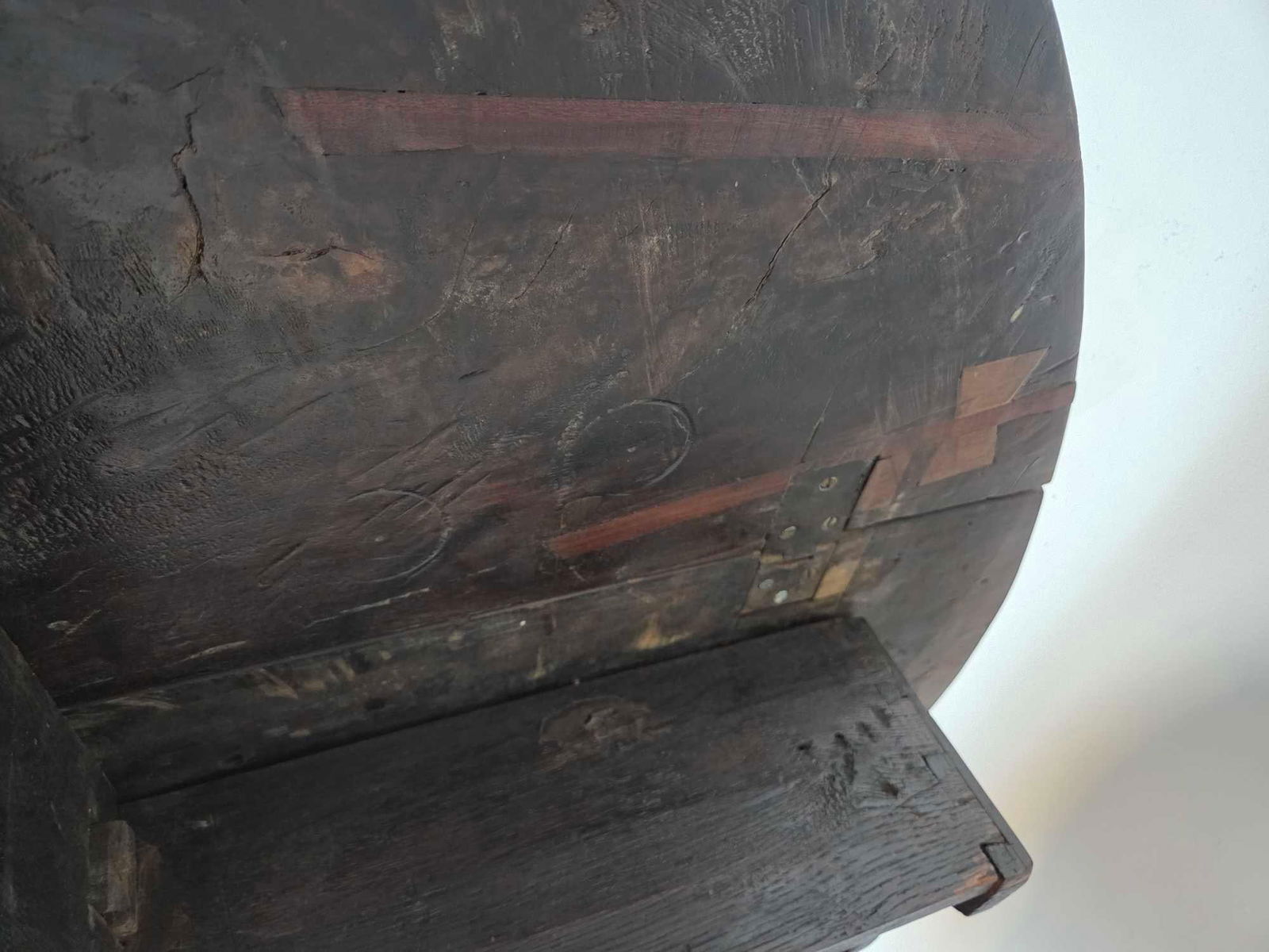 ANTIQUE DROP LEAF GATE LEG TABLE - 20