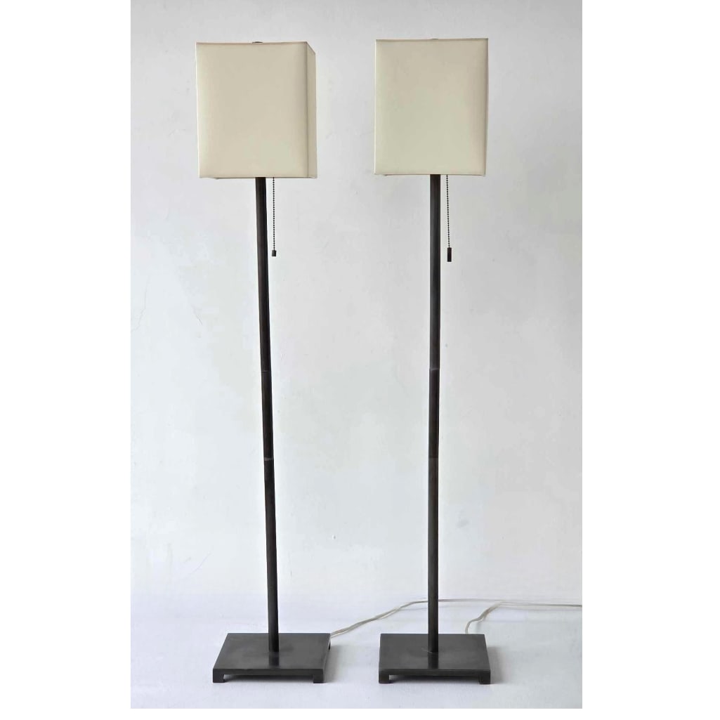 PAIR OF MINIMALIST VINTAGE METAL FLOOR LAMPS (1 of 20)