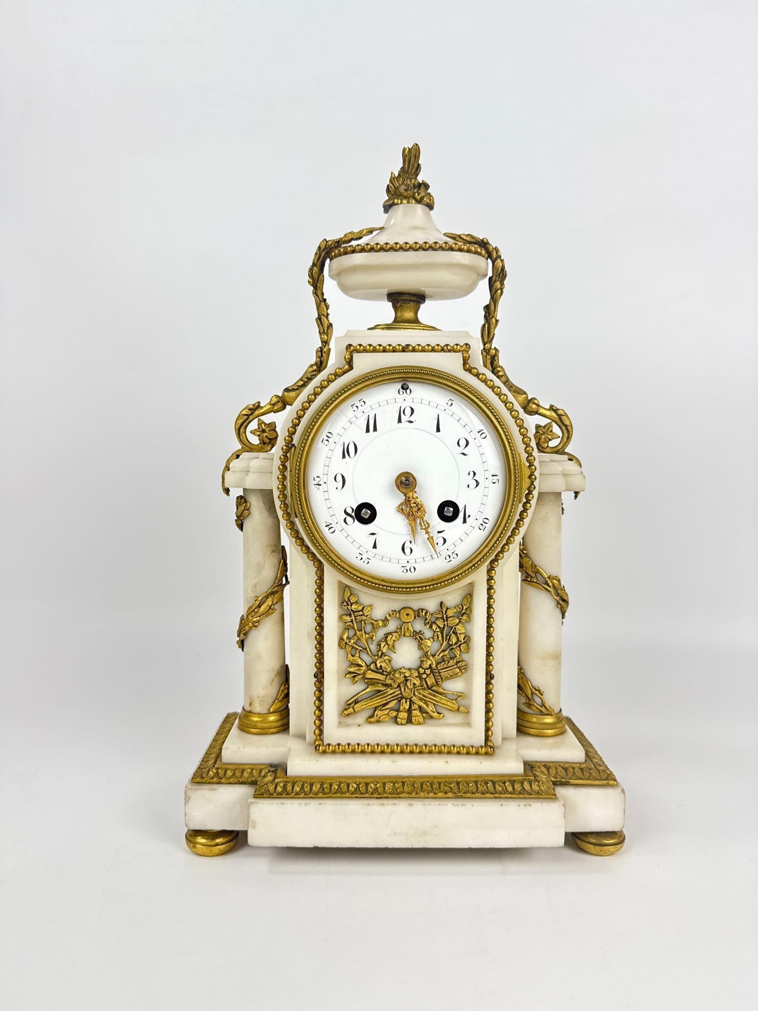 ANTIQUE 19TH CENTURY FRENCH WHITE MARBLE AND GILT BRONZE MANTEL CLOCK (1 of 12)