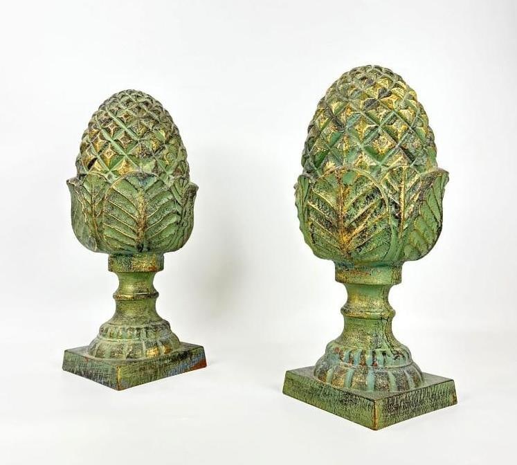 PAIR OF LARGE VINTAGE CAST IRON PINEAPPLE GARDEN FINIALS (1 of 7)
