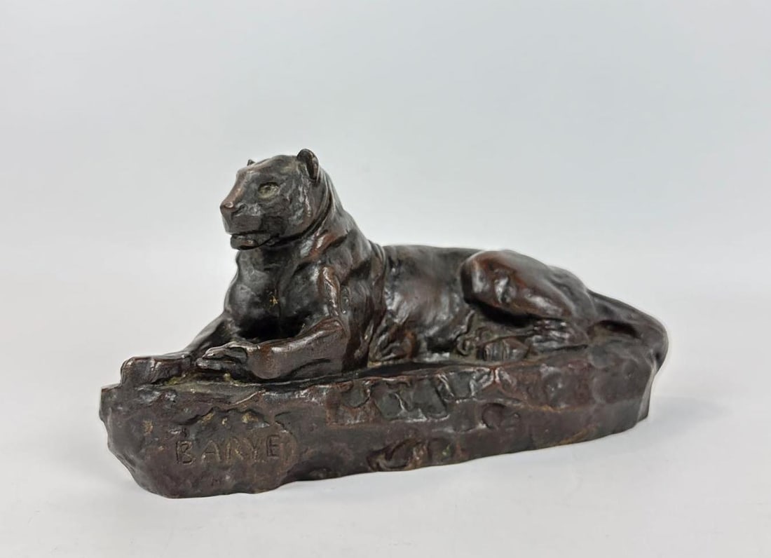 ANTIQUE ANTOINE-LOUIS BARYE SIGNED BRONZE RECLINING PANTHER (1 of 10)