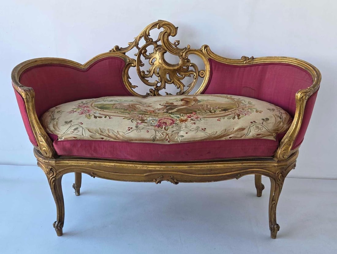 ANTIQUE FRENCH ROCOCO STYLE CARVED GILTWOOD TETE-A-TETE CONVERSATION SOFA (1 of 19)