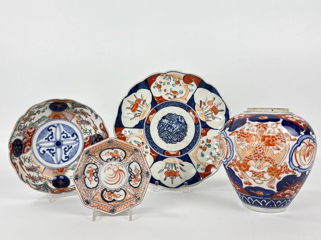 ANTIQUE JAPANESE IMARI PORCELAIN GINGER JAR AND PLATES LOT (1 of 18)