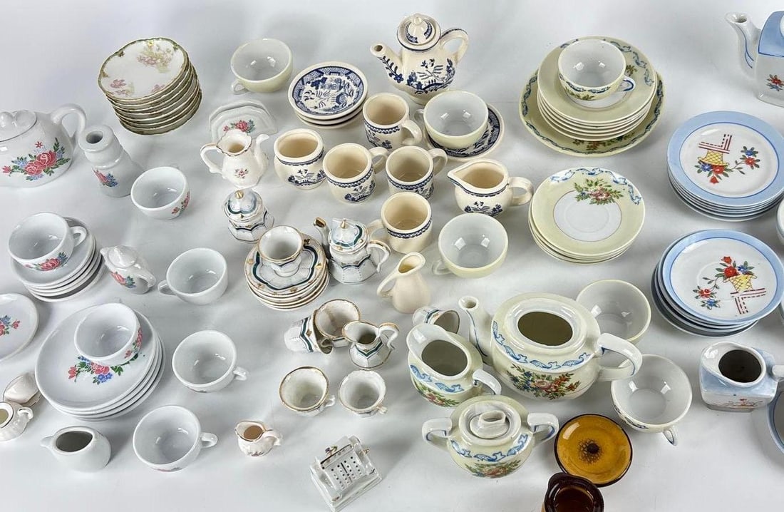 VINTAGE PORCELAIN AND CERAMIC MINIATURE DOLLHOUSE TEA SET LOT INCL. LIMOGES (1 of 9)