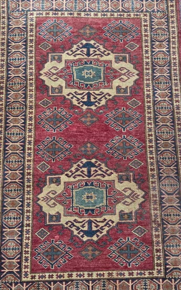 ORIENTAL WOOL RUG WITH DOUBLE MEDALLION (1 of 14)