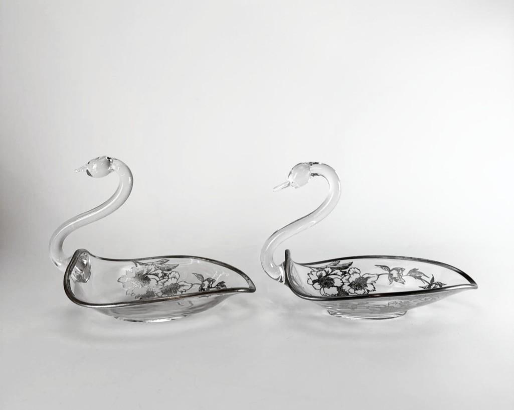 PAIR OF VINTAGE SILVER OVERLAY GLASS SWAN SERVING BOWLS (1 of 9)