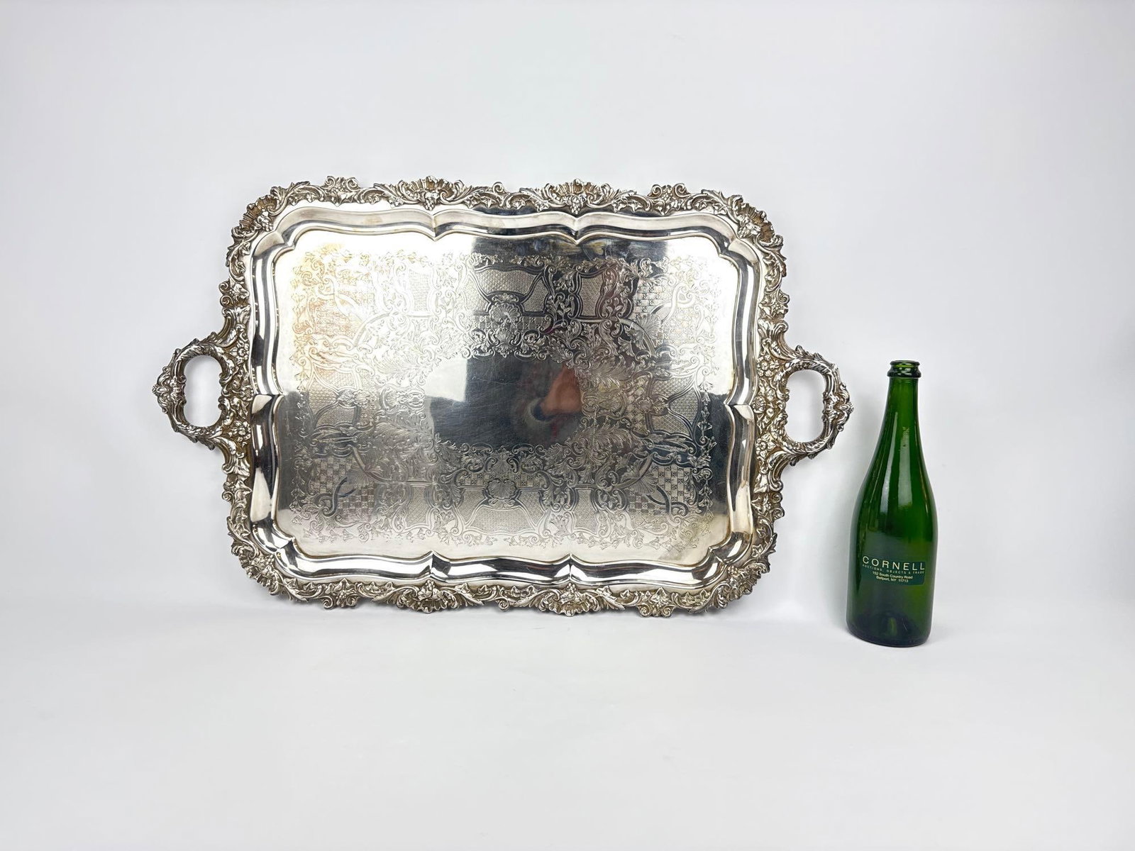 MAPPIN & WEBB SILVER PLATED RECTANGULAR DUAL-HANDLED SERVING TRAY - 8