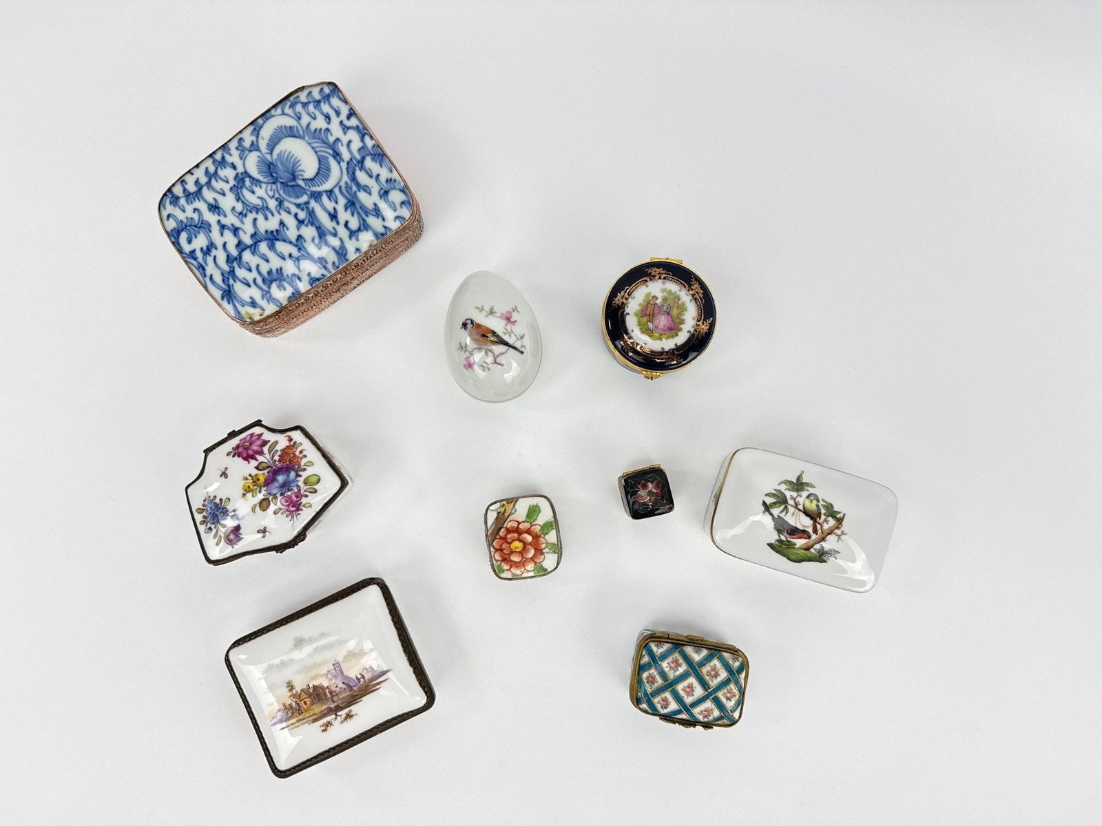 DISCOVERY LOT OF BOXES/ TRINKET BOXES (1 of 18)