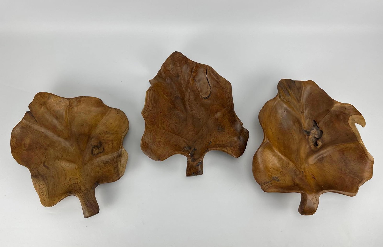 TRIO OF MID CENTURY CARVED TEAK WOOD LARGE LEAF BOWLS (1 of 13)