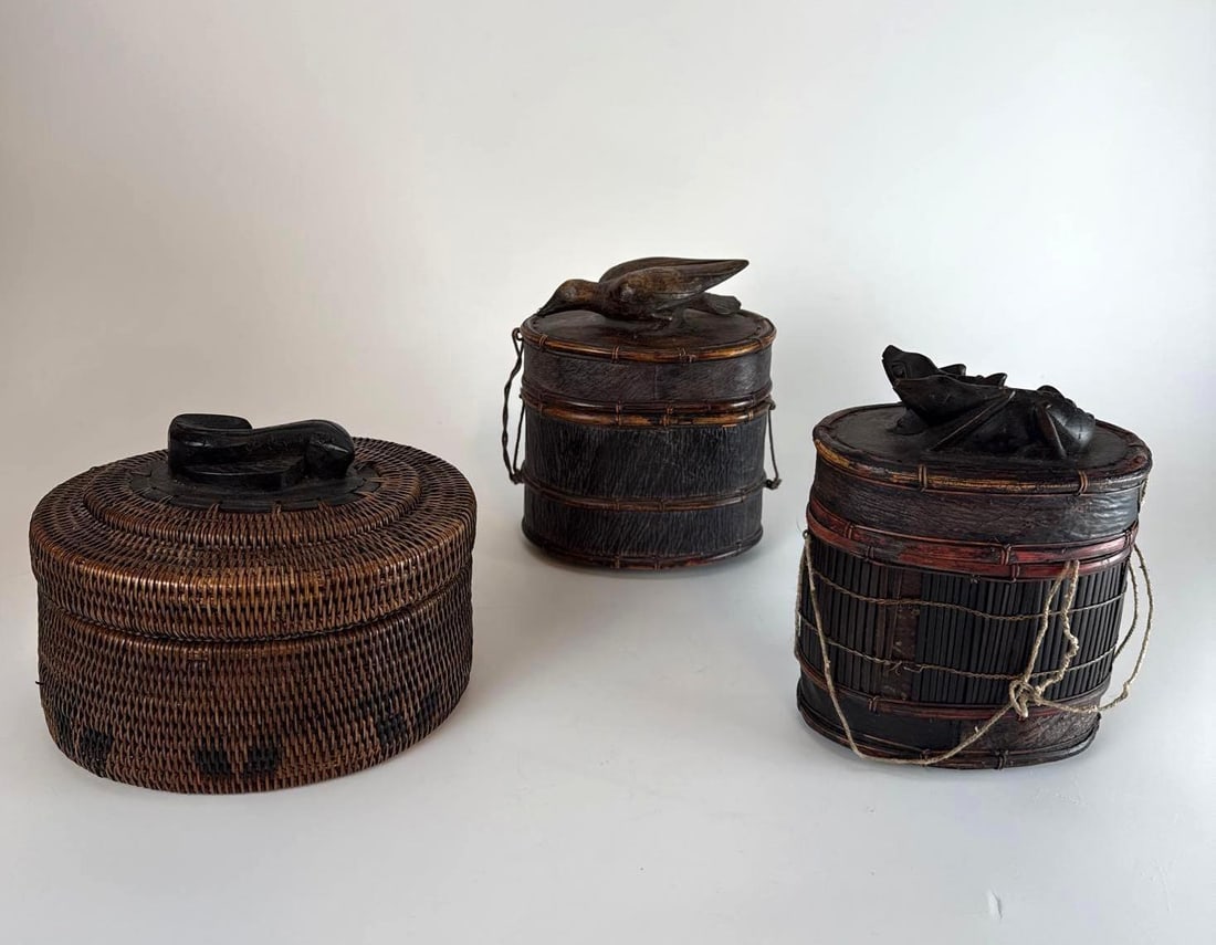LOT OF THREE VINTAGE BAMBOO INDONESIAN HAND MADE LOMBOK CONTAINERS (1 of 7)