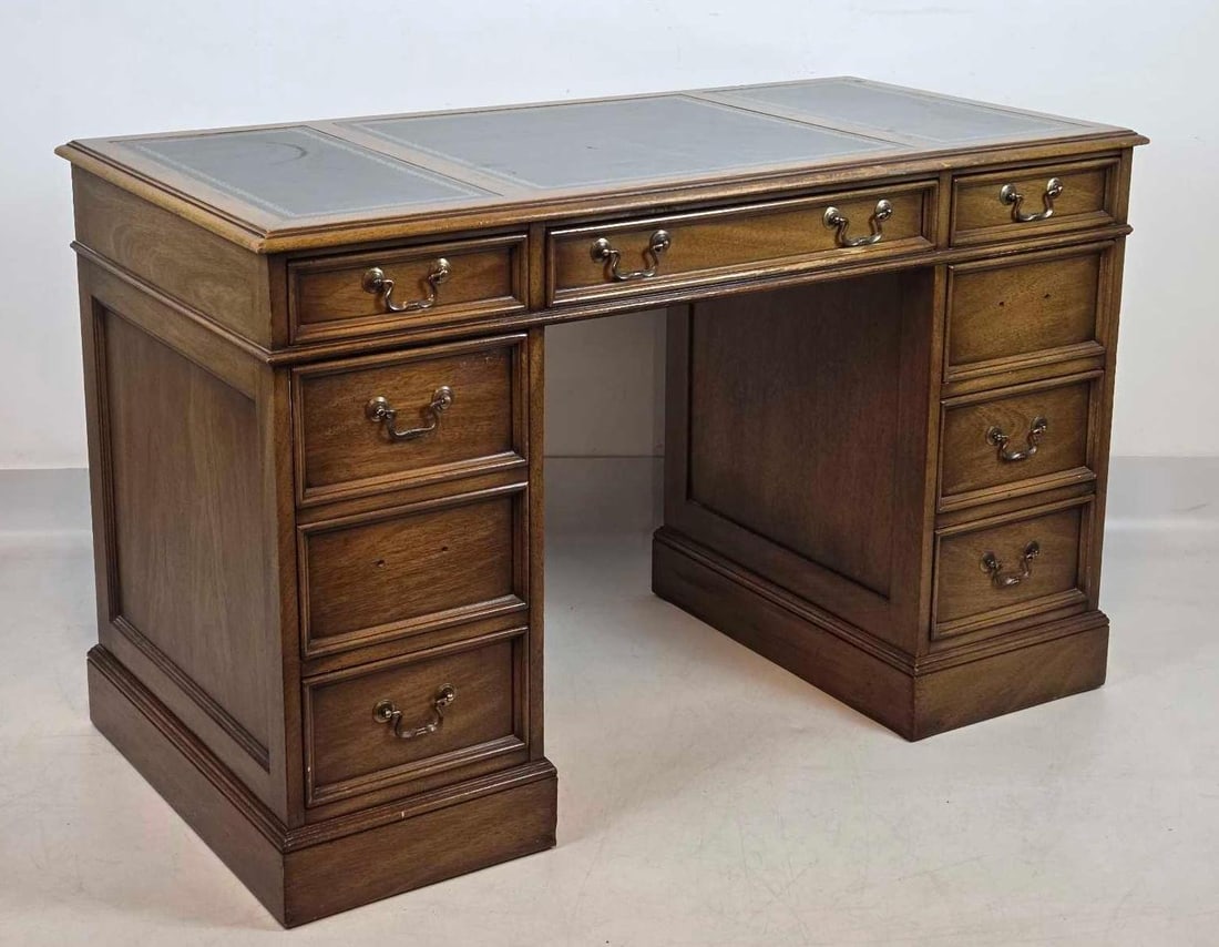 VALUE LOT SLIGH LOWRY VINTAGE PEDESTAL DESK WITH TOOLED LEATHER TOP (1 of 18)
