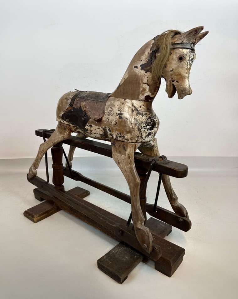 ANTIQUE FOLK ART CARVED WOODED GLIDER ROCKING HORSE WITH NATURAL HAIR MANE (1 of 13)