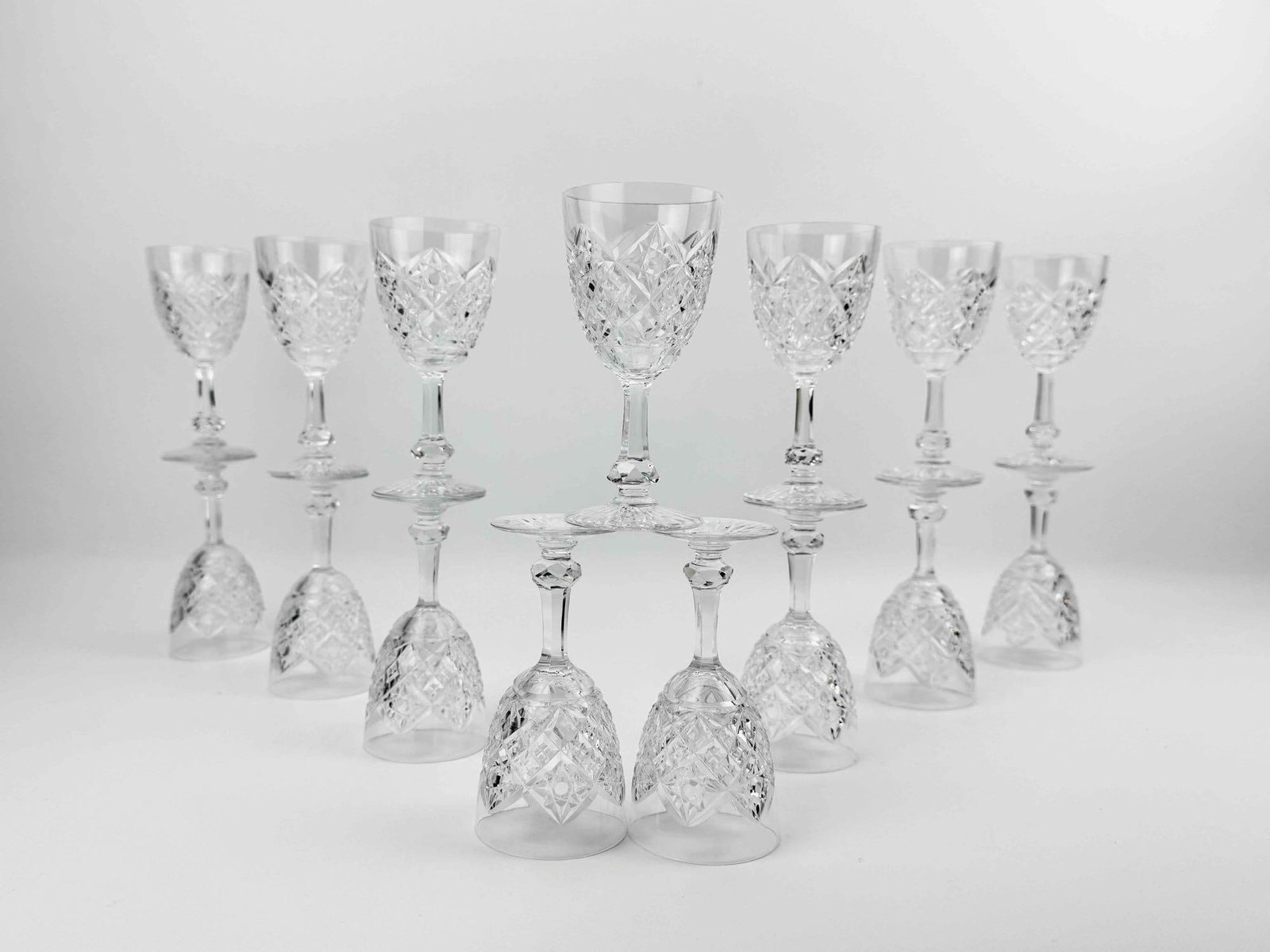 SET OF 15 BACCARAT COLBERT PATTERN CUT CRYSTAL WINE GLASSES 2" Dia. (1 of 7)