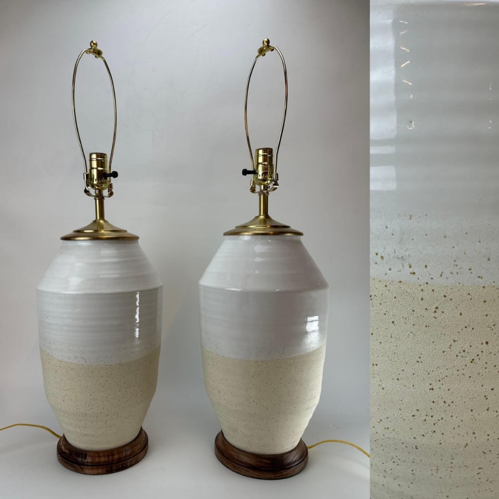 PAIR OF VINTAGE STUDIO POTTERY TWO-TONE CERAMIC LAMPS (1 of 11)