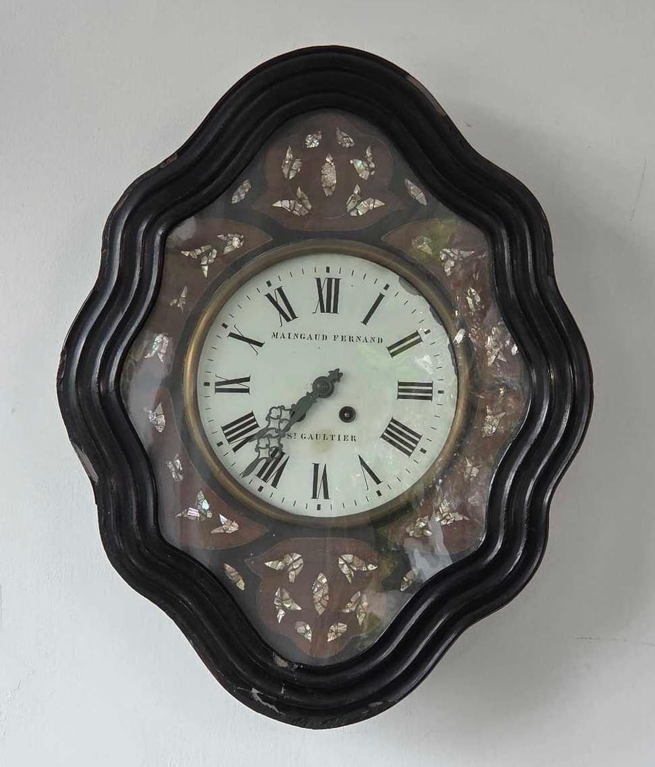 ANTIQUE FRENCH NAPOLEON III "OEIL-DE-BOEUF" INLAID WALL CLOCK BY MAINGAUD FERNAND, St. GAULTIER (1 of 15)