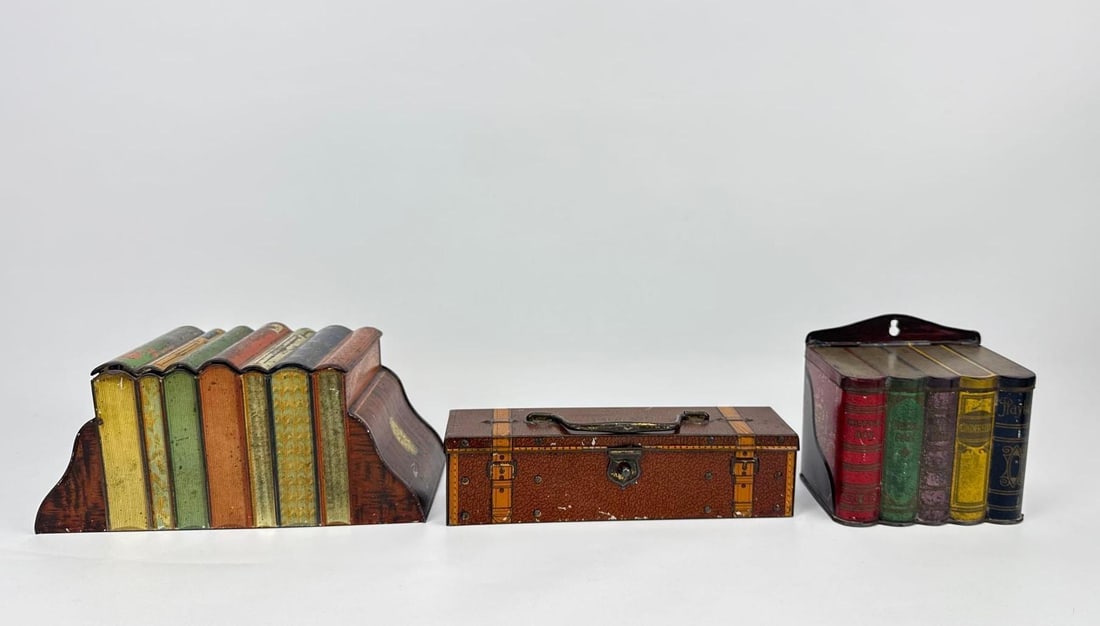 LOT OF 3 VINTAGE LITHOGRAPHED TIN BISCUIT BOXES incl. HUNTLEY AND PALMERS, EX PHILLIPS (1 of 11)
