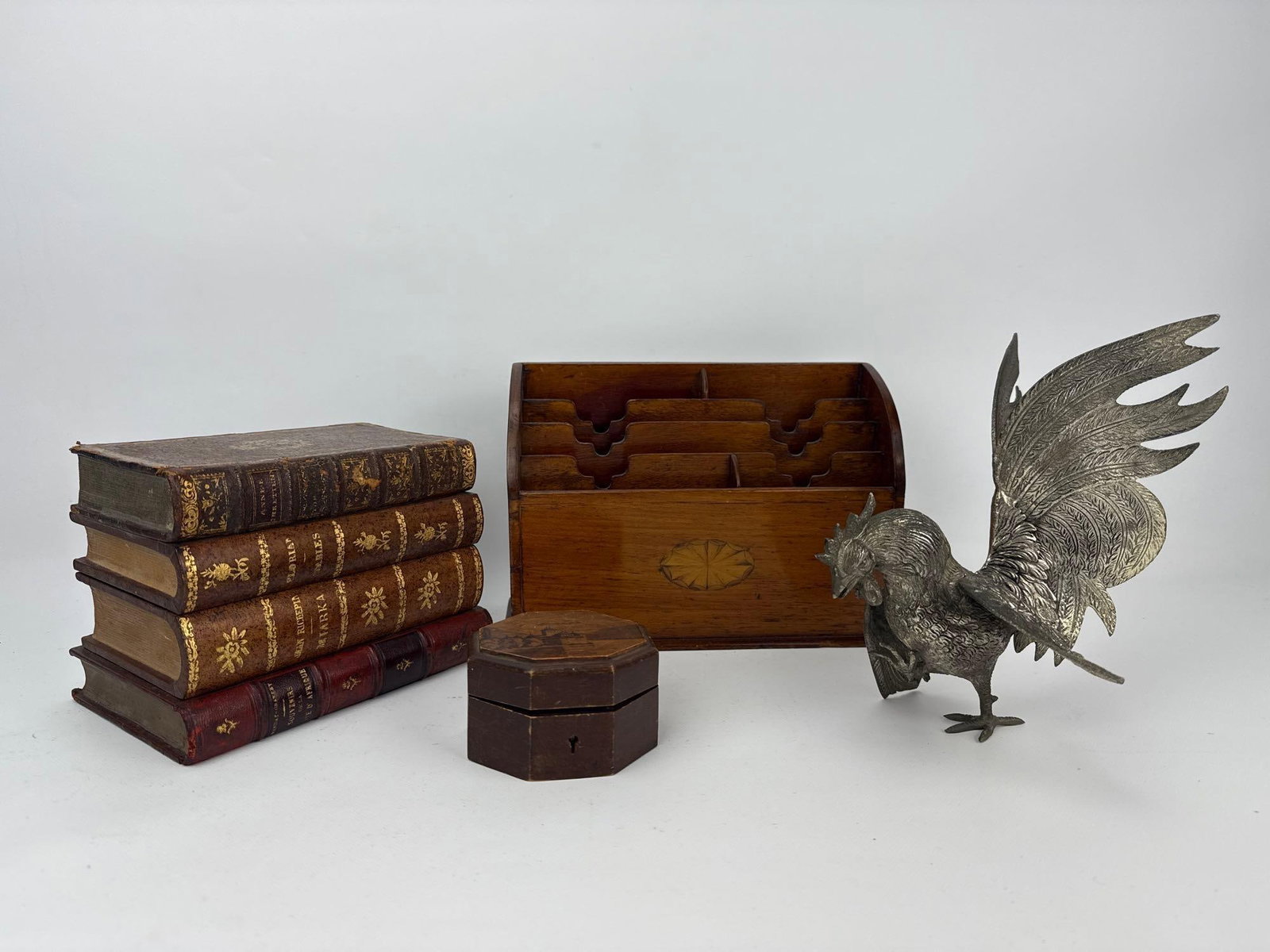 VINTAGE WOODEN DESK ORGANIZER WITH METAL ROOSTER FIGURE AND ACCESSORIES (1 of 20)