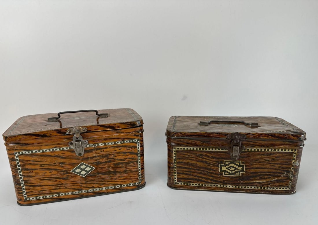 PAIR OF VINTAGE FAUX WOOD GRAIN LITHOGRAPH TIN BOXES (1 of 9)