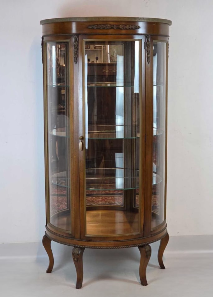 LOUIS XV STYLE BRONZE MOUNTED FRUITWOOD CURVED GLASS VITRINE/ CURIO (1 of 11)