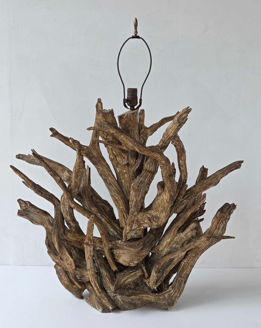 MONUMENTAL MID-CENTURY MODERN NATURAL DRIFTWOOD TABLE LAMP: *A large-scale sculptural table lamp featuring an intricate, fan-like arrangement of naturally weathered driftwood branches, mounted with a central brass harp and finial. Approximate Dimensions: