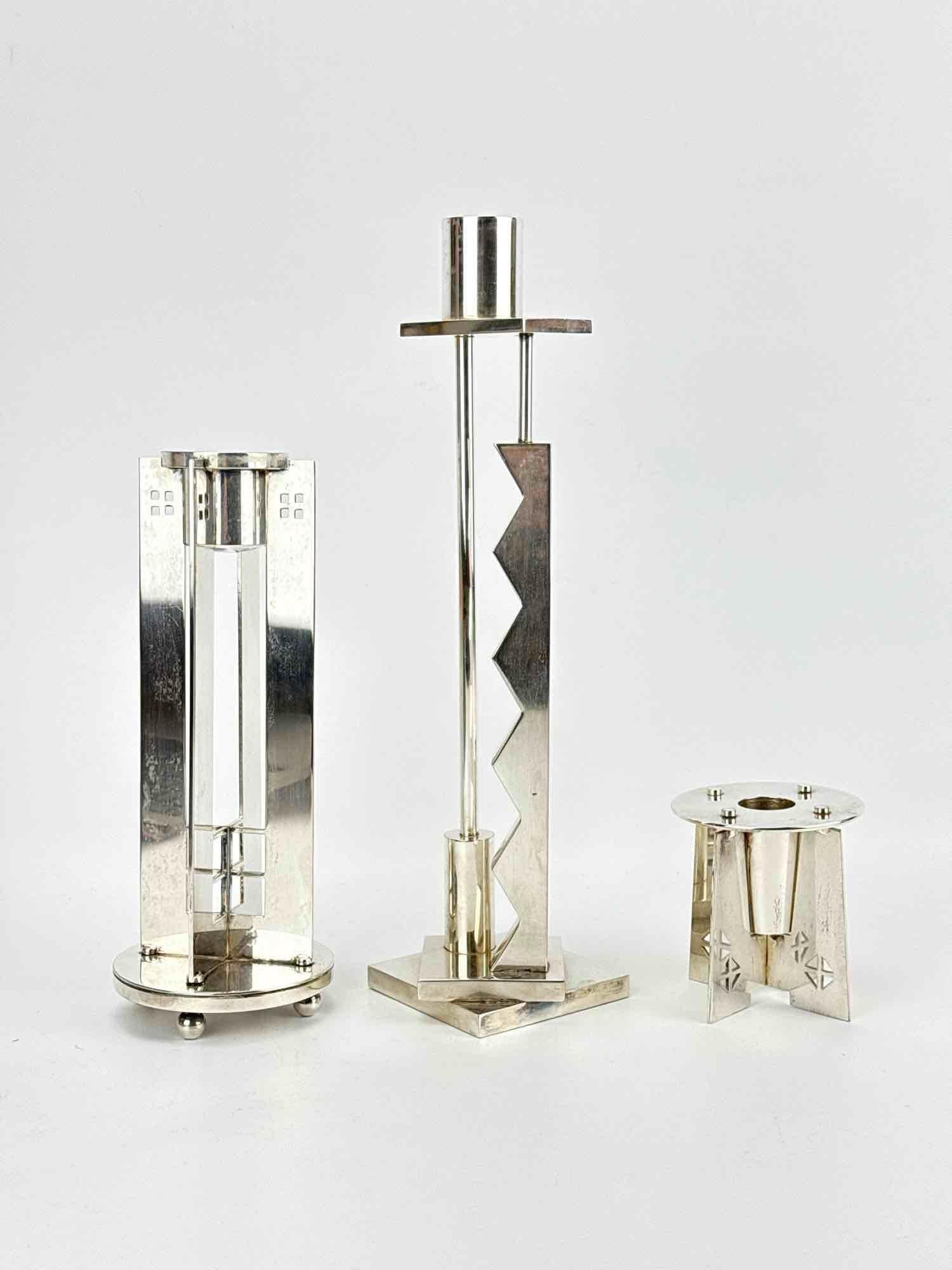 SWID POWELL POSTMODERN SILVER PLATED ABSTRACT CANDLESTICKS TRIO (1 of 10)